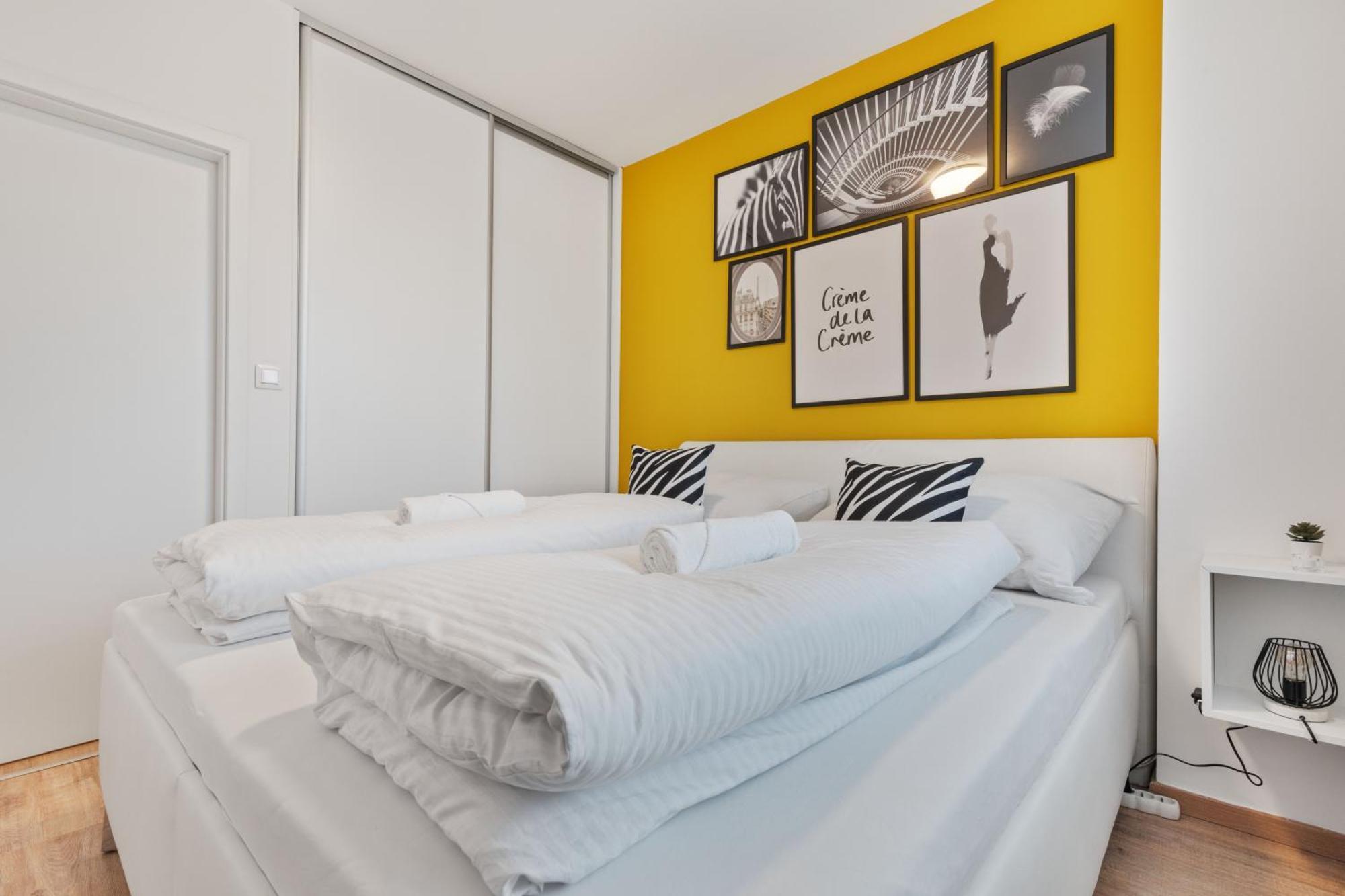 Lam Safari - Balcony - Ac - Free Parking Apartment Bratislava Exterior photo